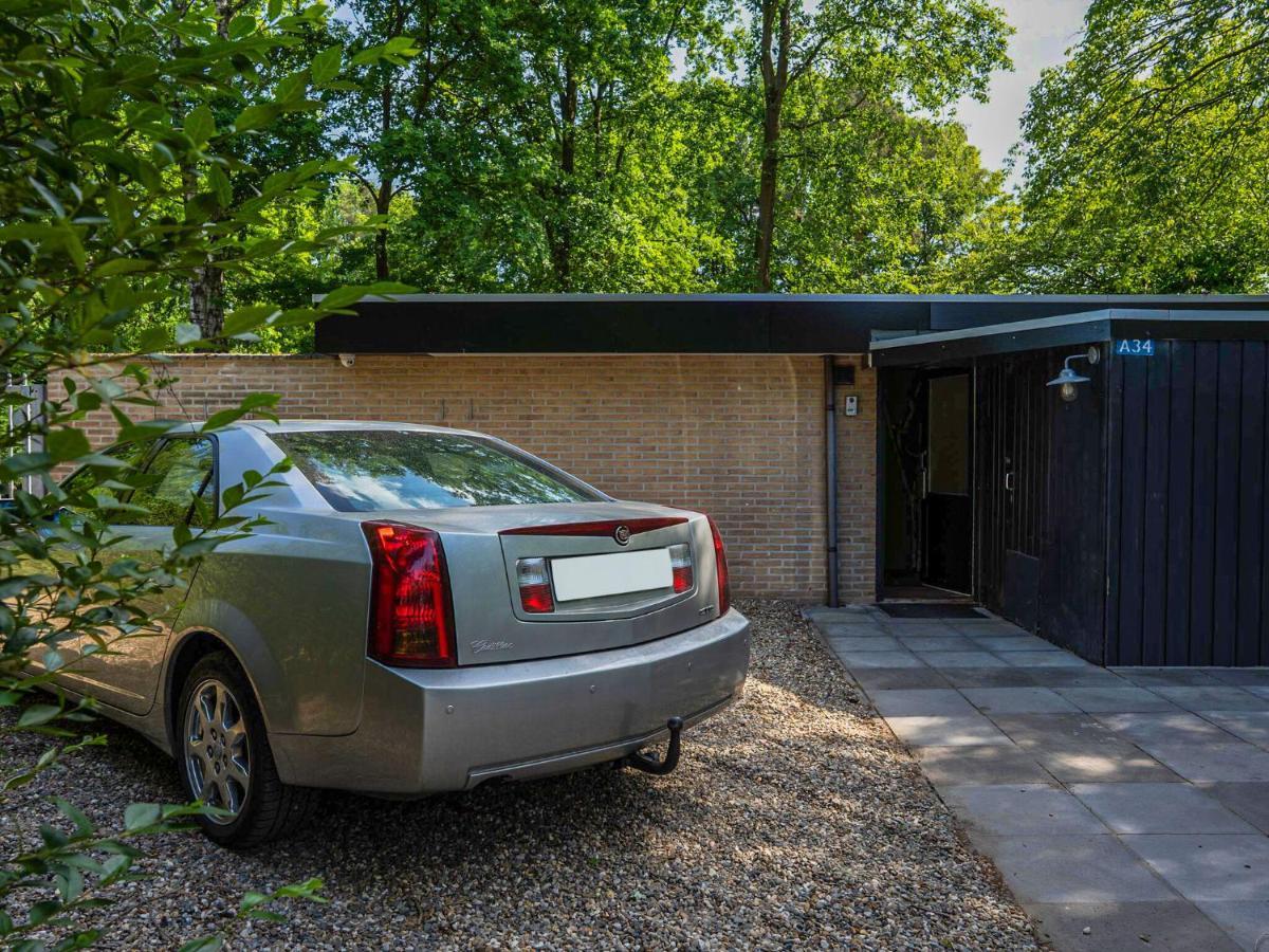 Upscale Bungalow In Lanaken With Private Garden Buitenkant foto