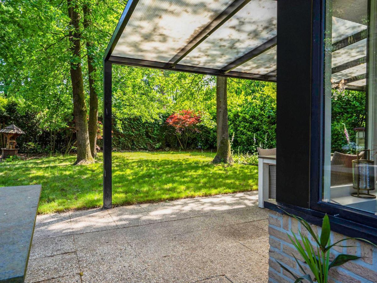 Upscale Bungalow In Lanaken With Private Garden Buitenkant foto