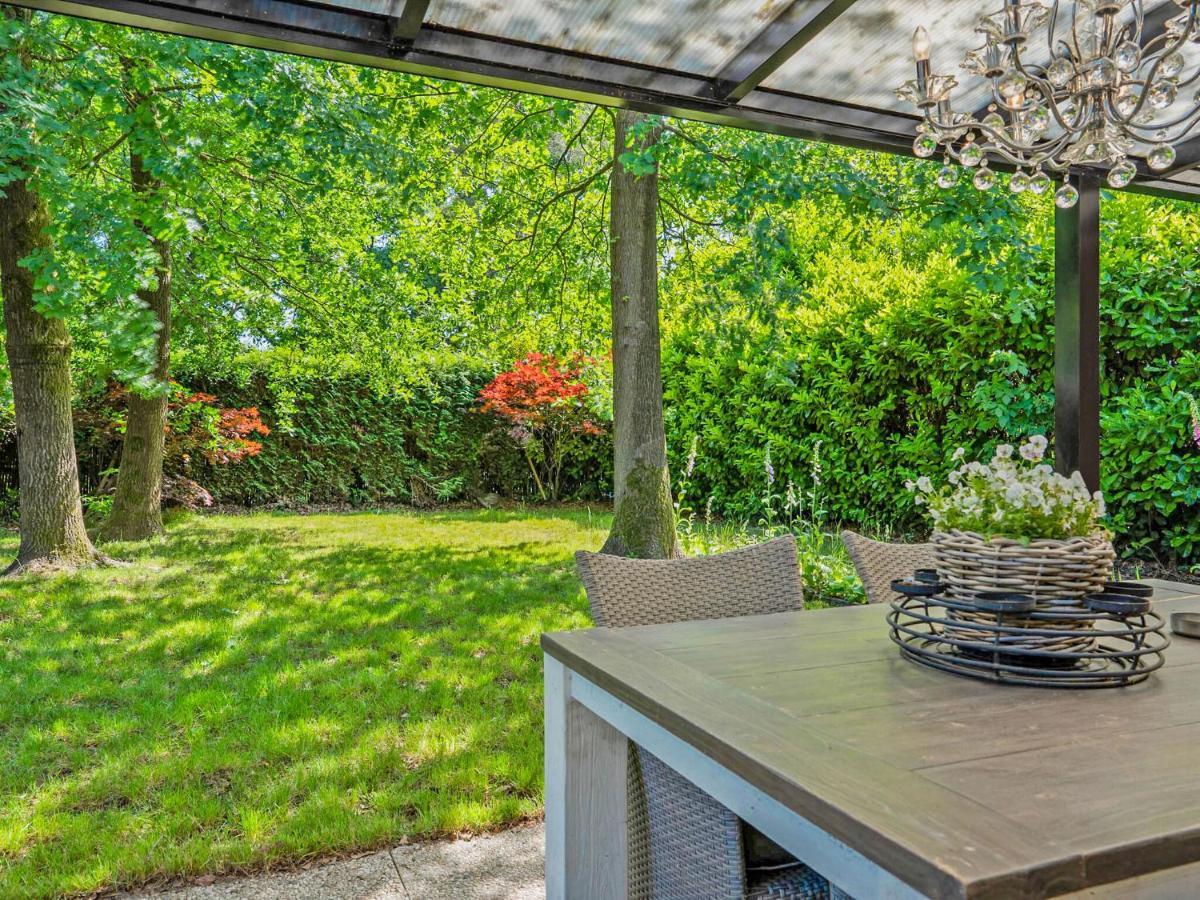 Upscale Bungalow In Lanaken With Private Garden Buitenkant foto