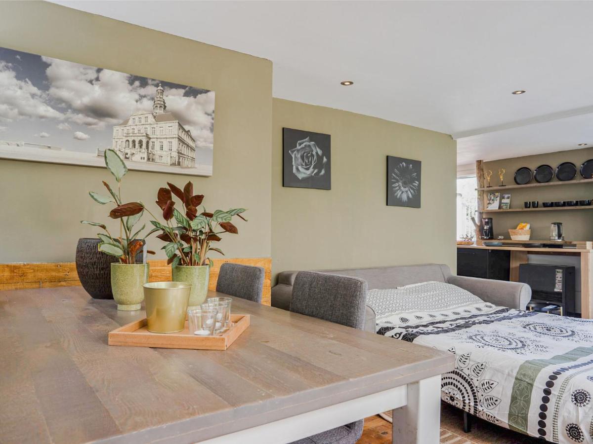 Upscale Bungalow In Lanaken With Private Garden Buitenkant foto